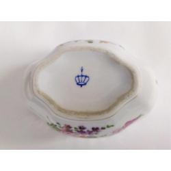 Coupe Festonnée Porcelaine De Dresde