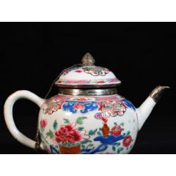 Théière En Porcelaine De La Famille Rose Chine