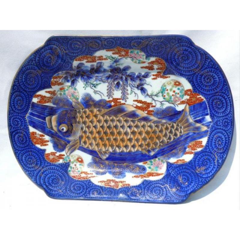 Plat En Porcelaine Japonaise XIXe